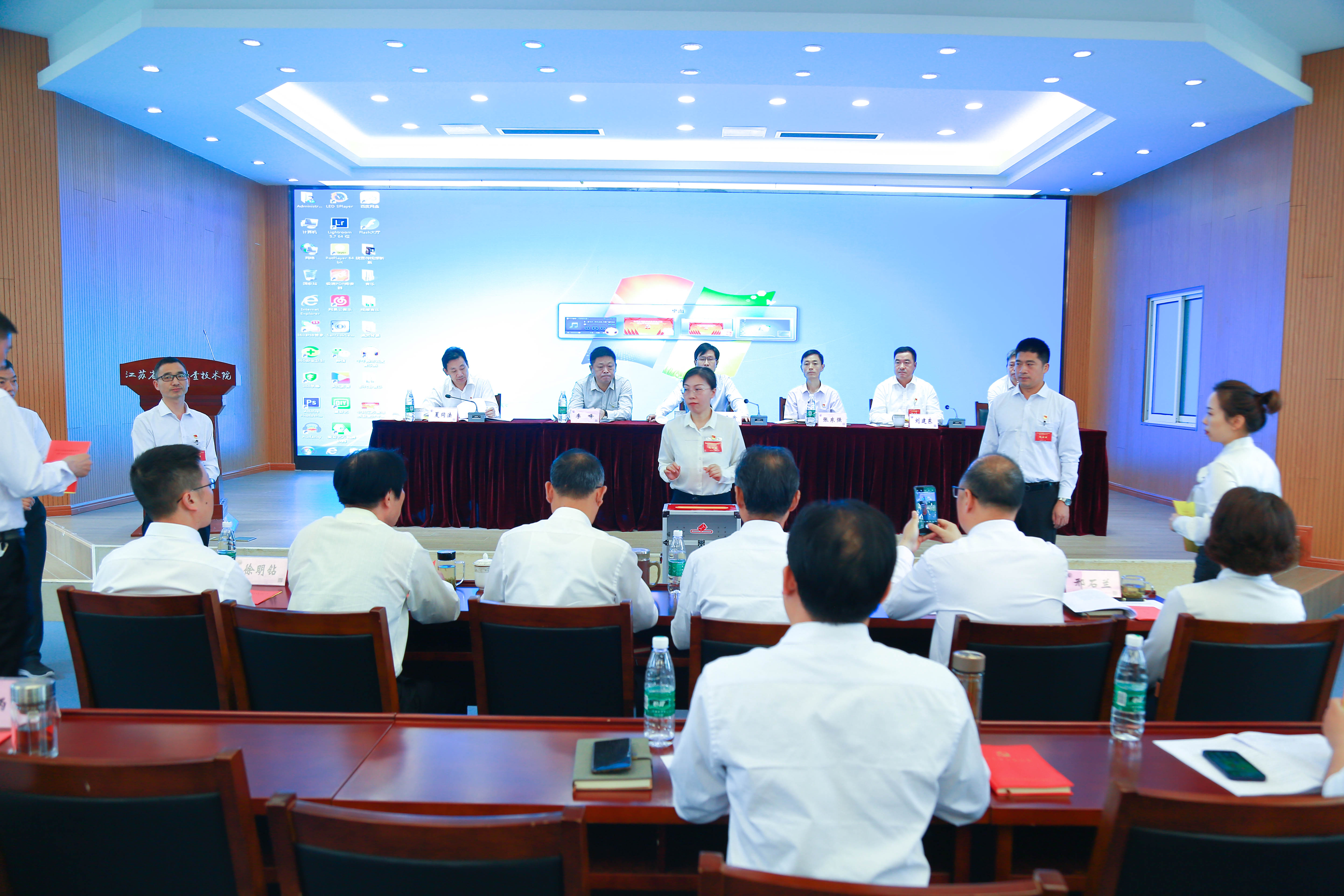 合影-15.JPG
